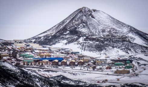 Antarctica McMurdo Base 11